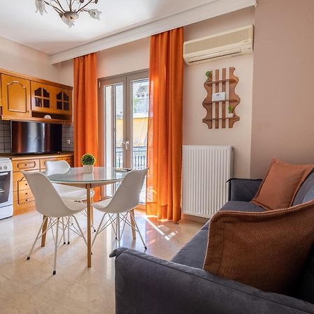 Your Cozy Six Street Apartment Лариса Экстерьер фото