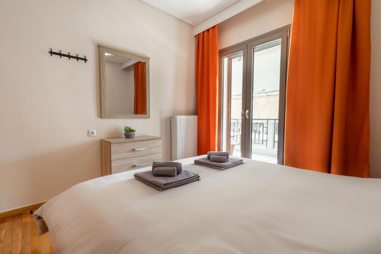 Your Cozy Six Street Apartment Лариса Экстерьер фото