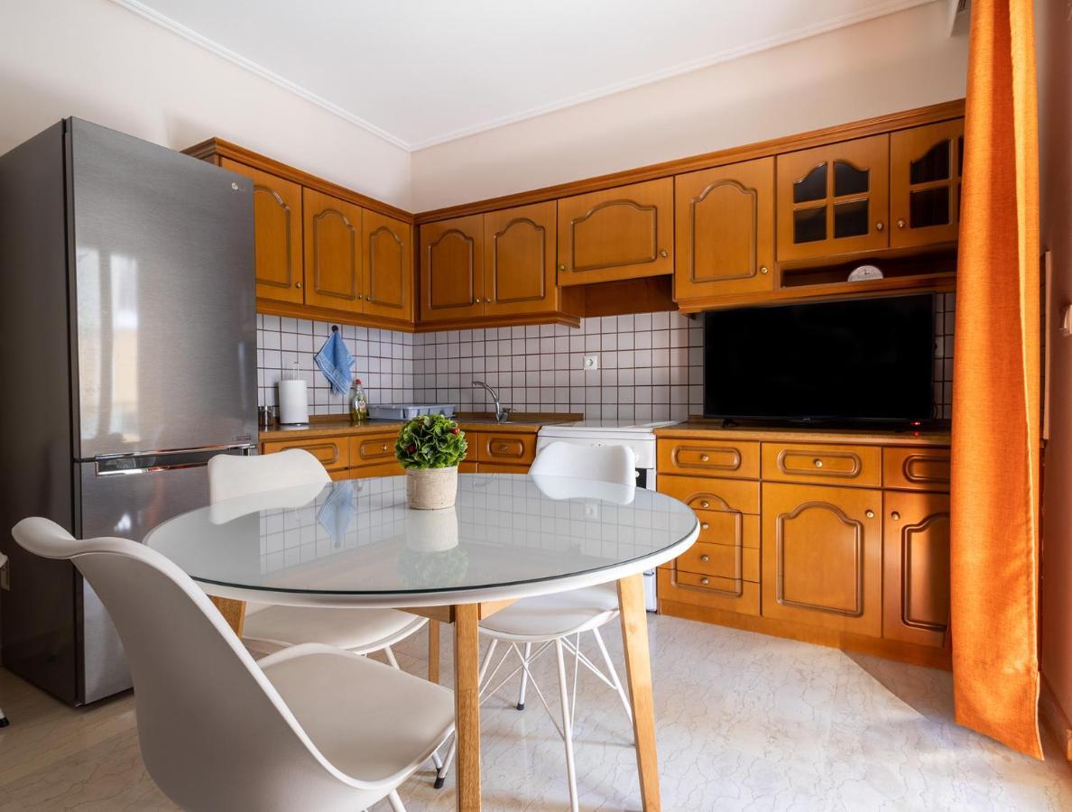 Your Cozy Six Street Apartment Лариса Экстерьер фото