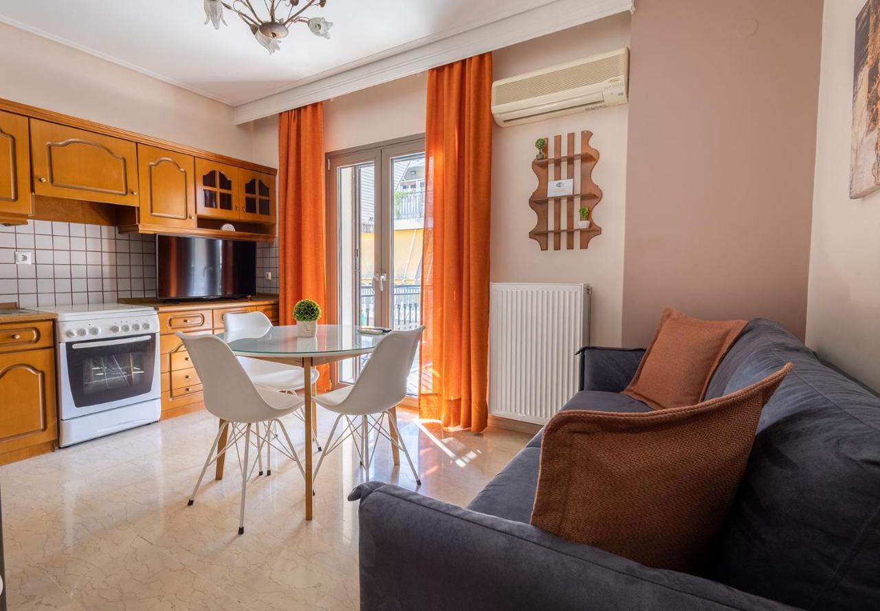Your Cozy Six Street Apartment Лариса Экстерьер фото